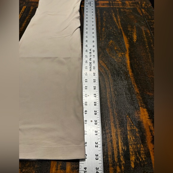 Akris Punto Women’s Flared Pants - Picture 7 of 7